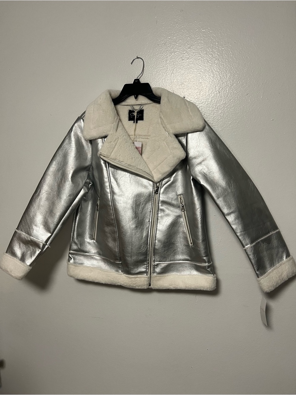 Jessica Simpson Women's Metallic Silver Jacket Large – NWT Faux Fur Heavyweight